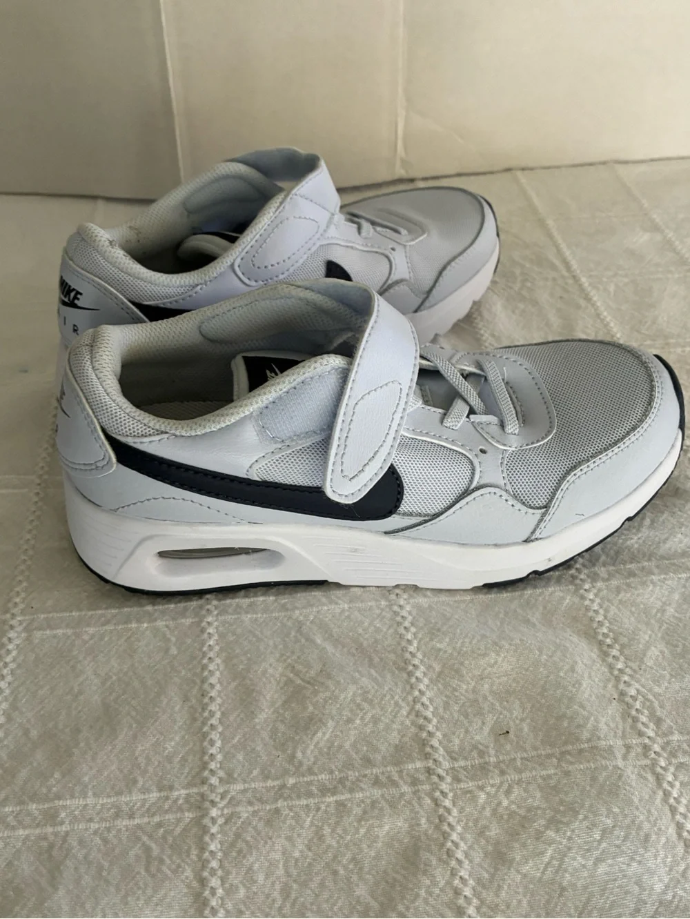 Nike air max SC sneakers gray Velcro school play athletic 3Y